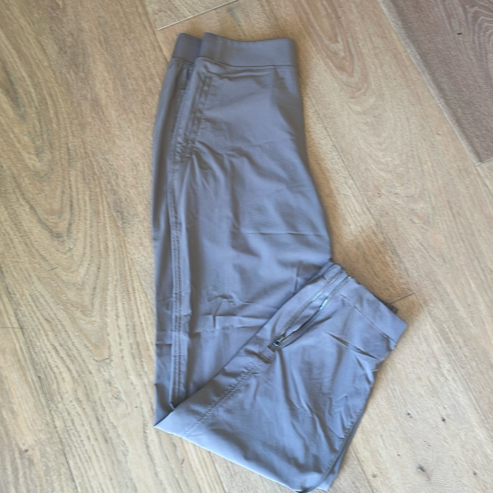 Athleta Brooklyn heights jogger
